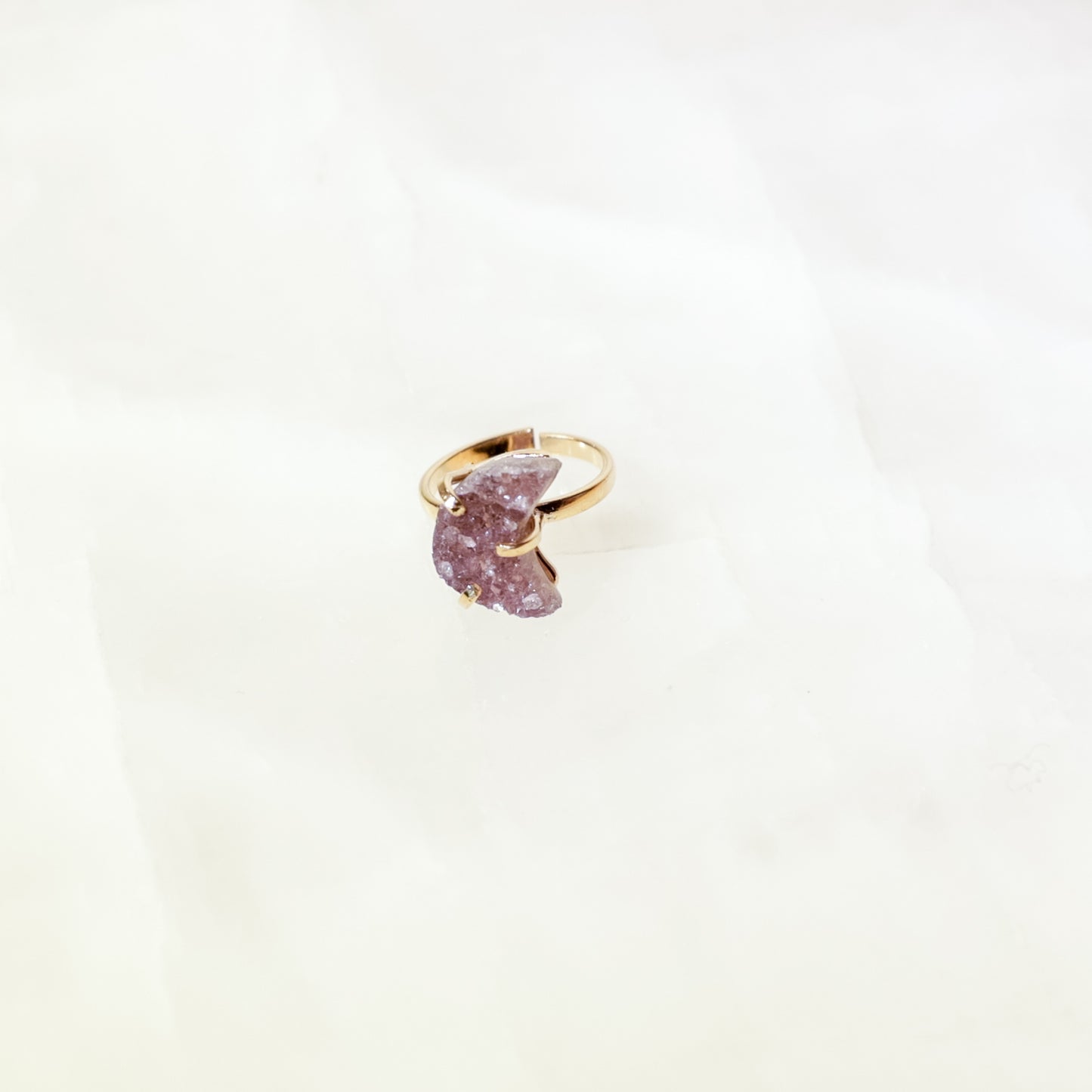 Moon-shaped Amethyst Ring